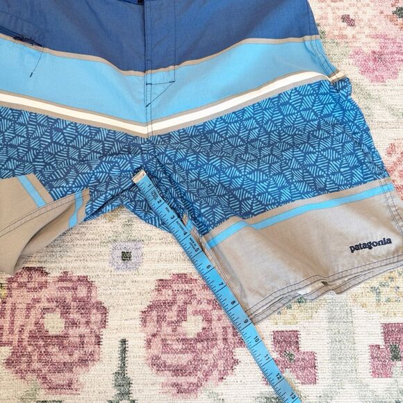 Mens Patagonia Wavefarer Board Shorts Stripe Size 34 9in Inseam Swimsuit - Picture 5 of 7